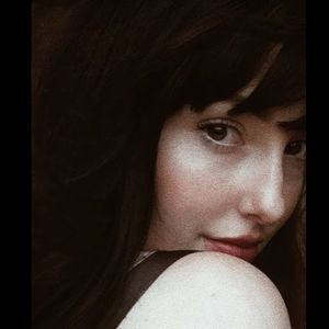 Meet your Posher, Nikole